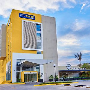 City Express By Marriott Celaya Galerias